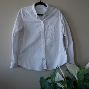 Uniqlo White Classic Button Down Shirt